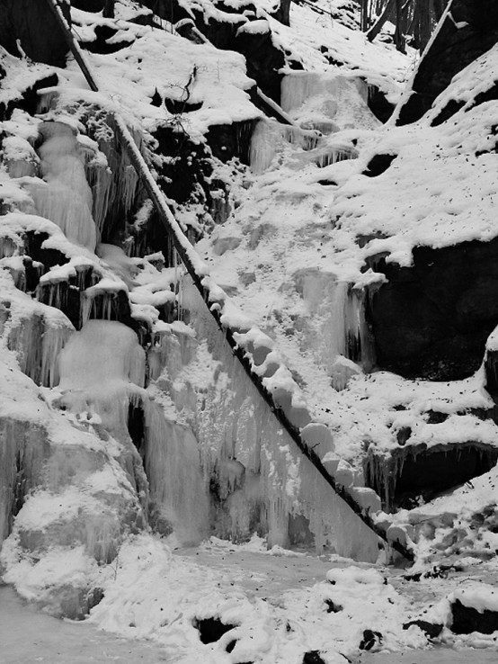 Zima na Turovskom vodopáde.