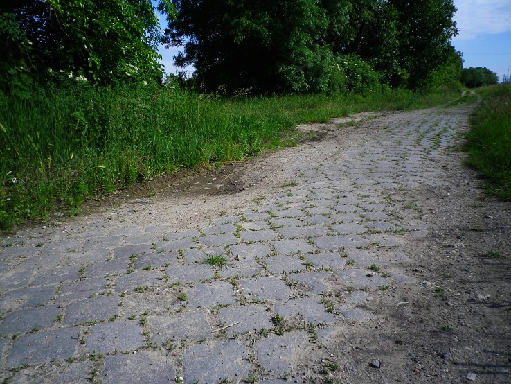 Pave - ala Paris Roubaix