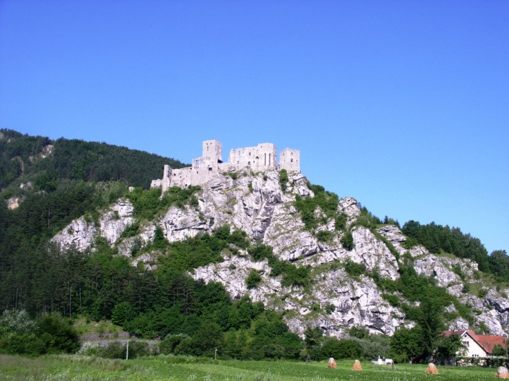 Nový hrad Strečno