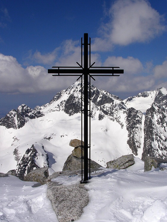 Krížový pohľad na Ľadový štít