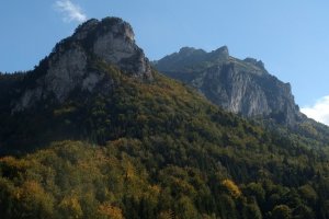Poludňové skaly a Veľký Rozsutec