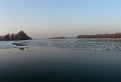 Zimný Dunaj poniže Bratislavy