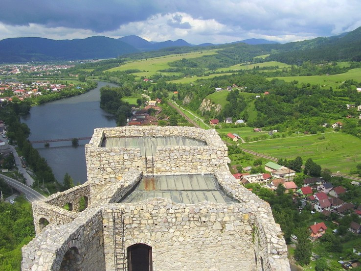 Z hradu Strečno