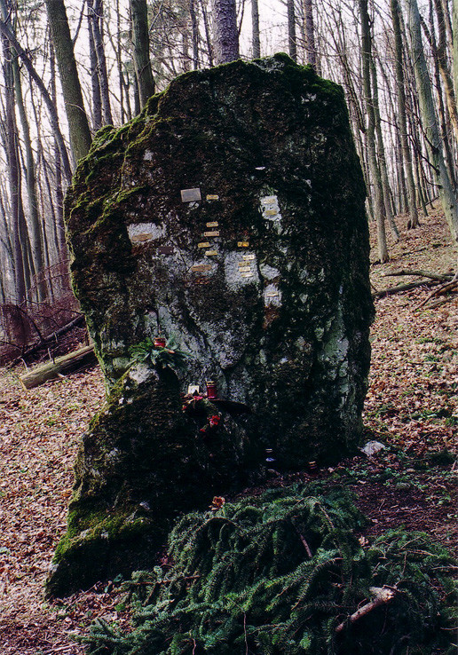 trampský symbolický cintorín