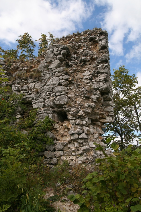 Muránsky hrad - Zachovalá časť obvodového múru
